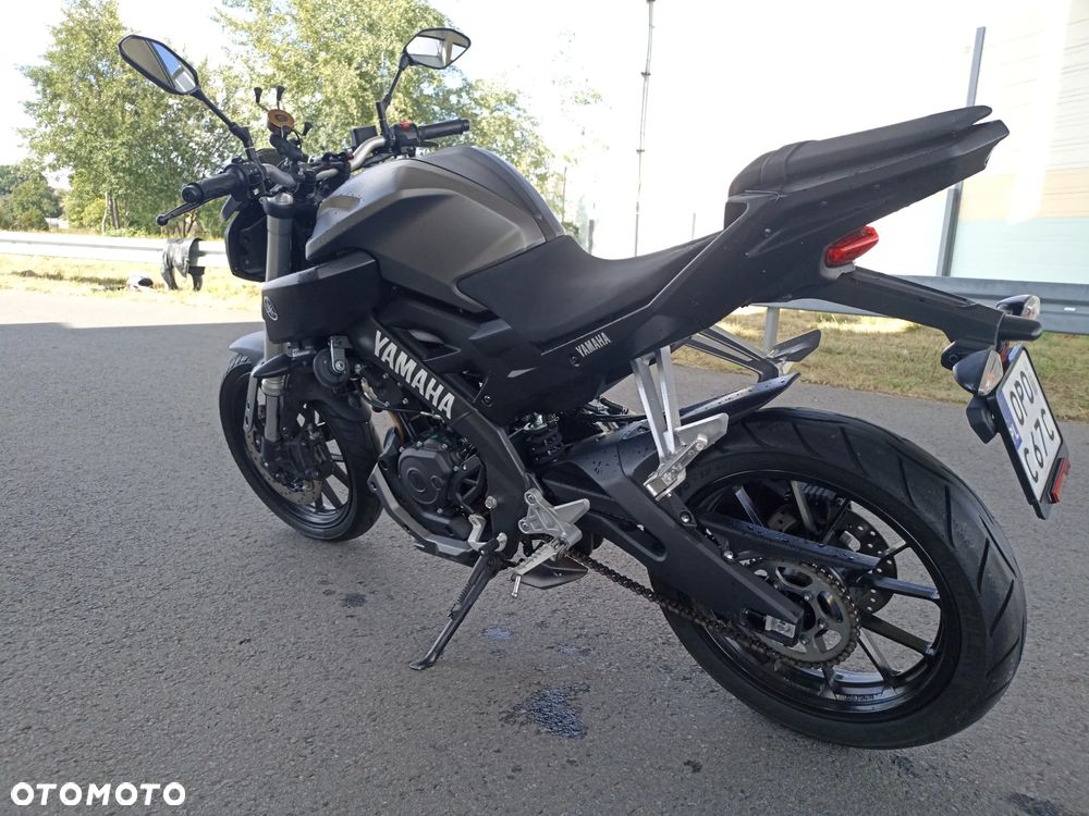 Yamaha MT - 9