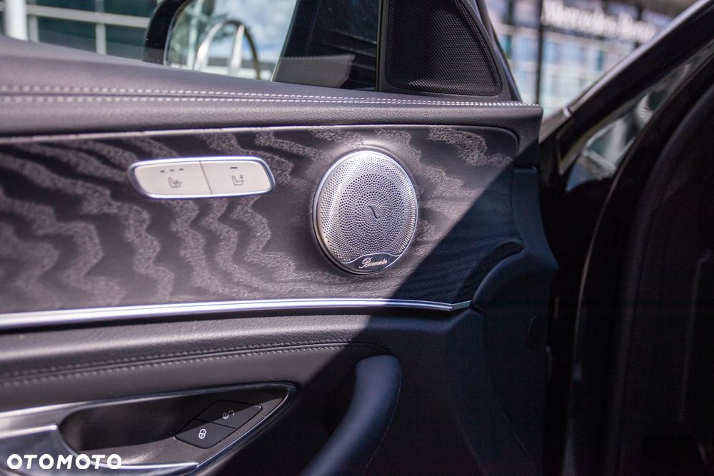 Mercedes-Benz Klasa E AMG 63 4-Matic+ - 8
