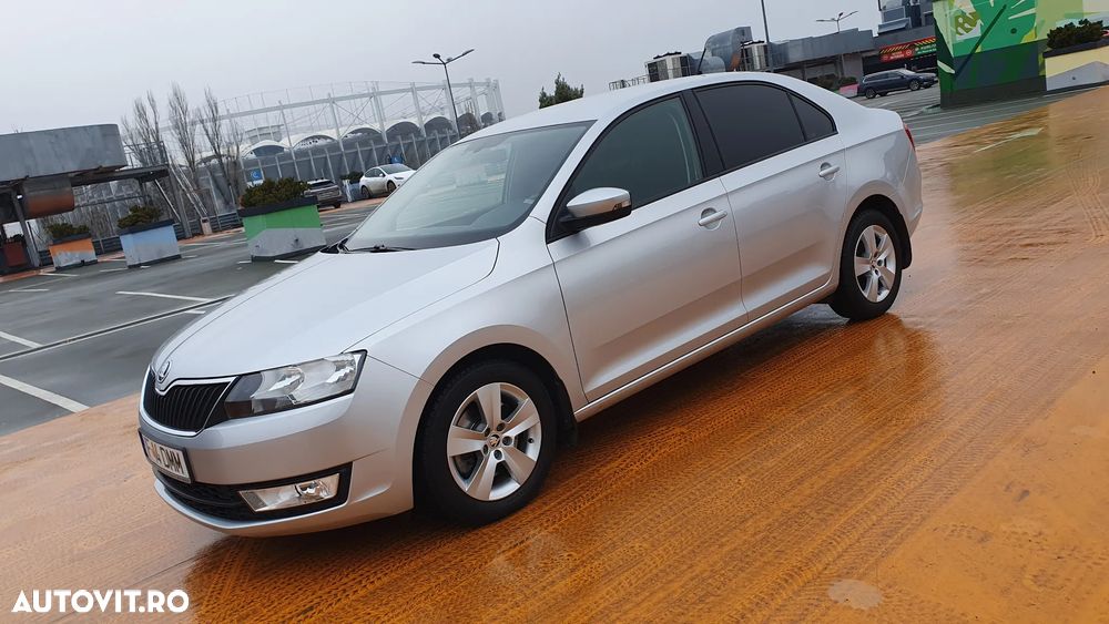 Skoda RAPID 1.2 TSI Style - 9