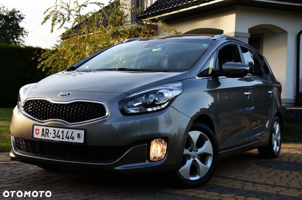Kia Carens 1.7 CRDi XL 7os - 10