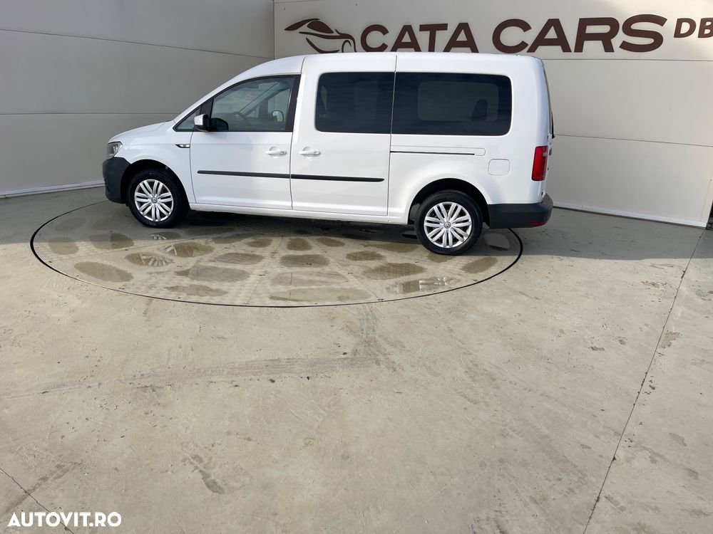 Volkswagen Caddy Maxi - 9