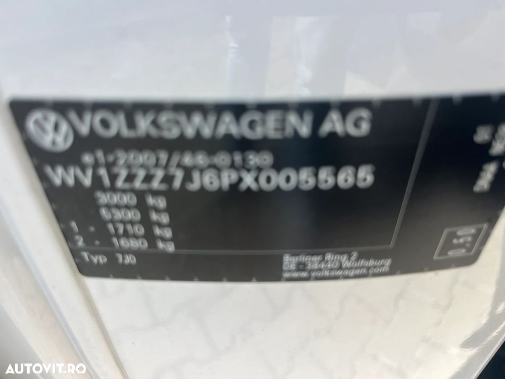 Volkswagen TRANSPORTER DOKA - 21