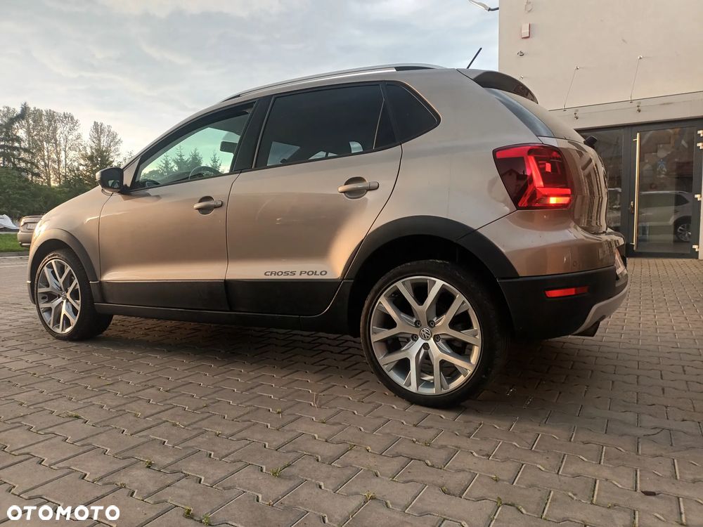 Volkswagen Polo Cross 1.2 TSI BMT - 4