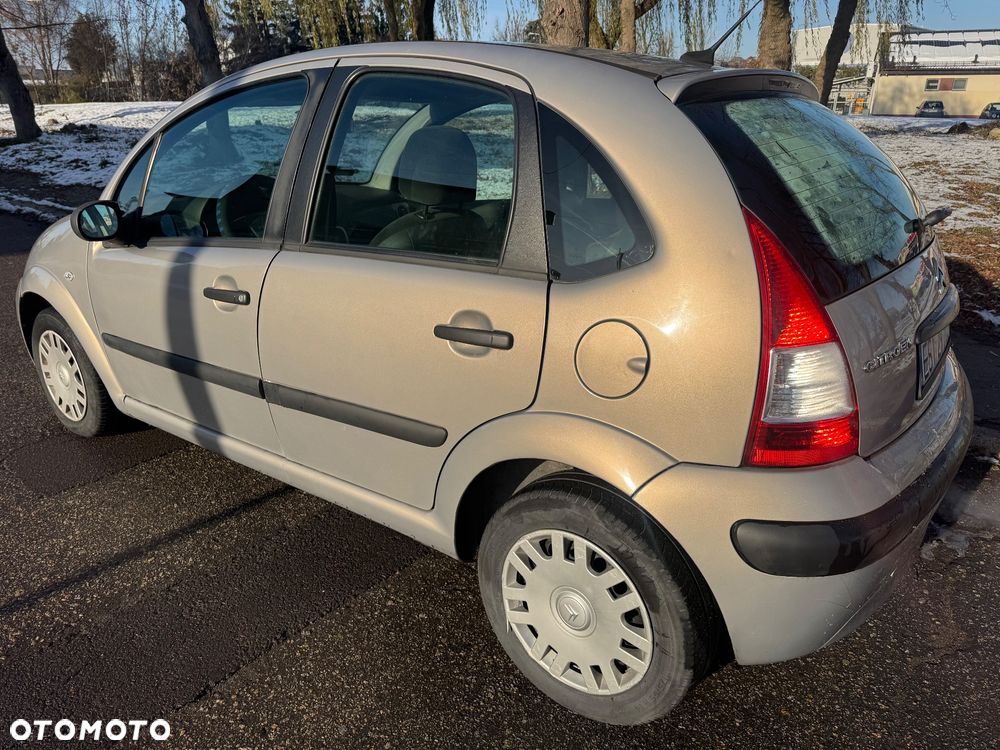 Citroën C3 1.4 HDi Confort - 4