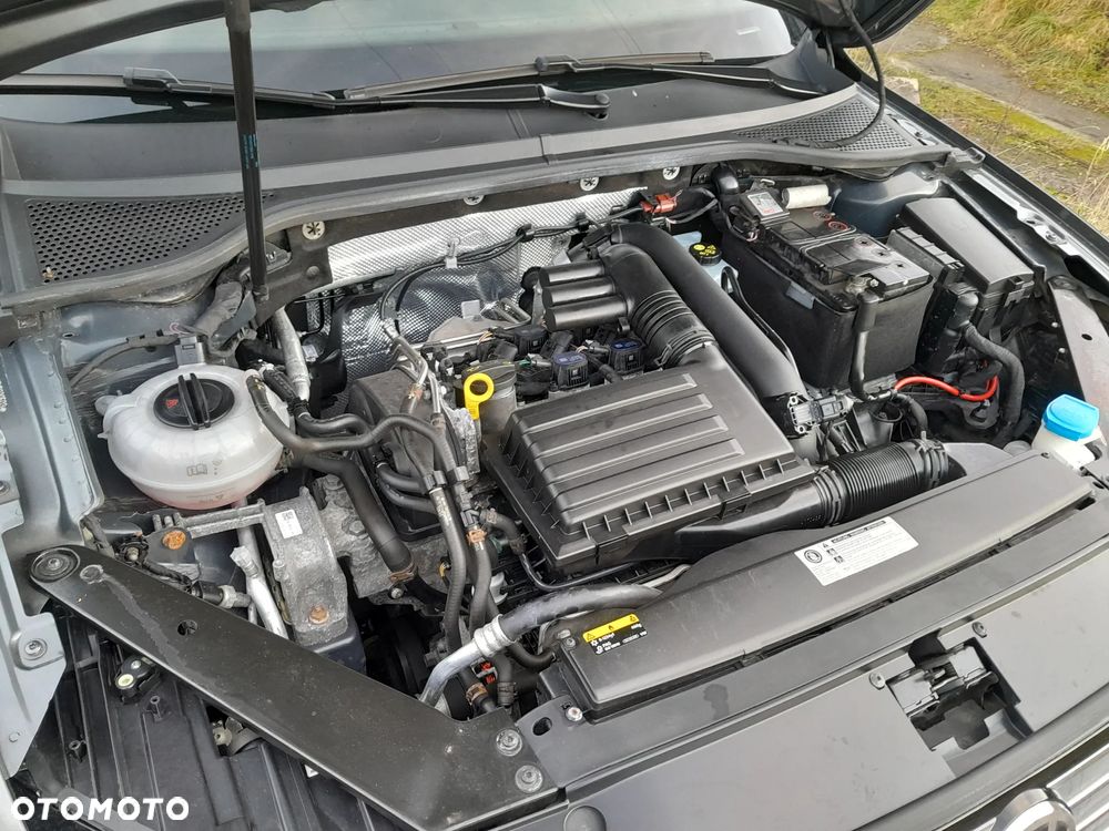 Volkswagen Passat 1.4 TSI BMT ACT Comfortline - 12