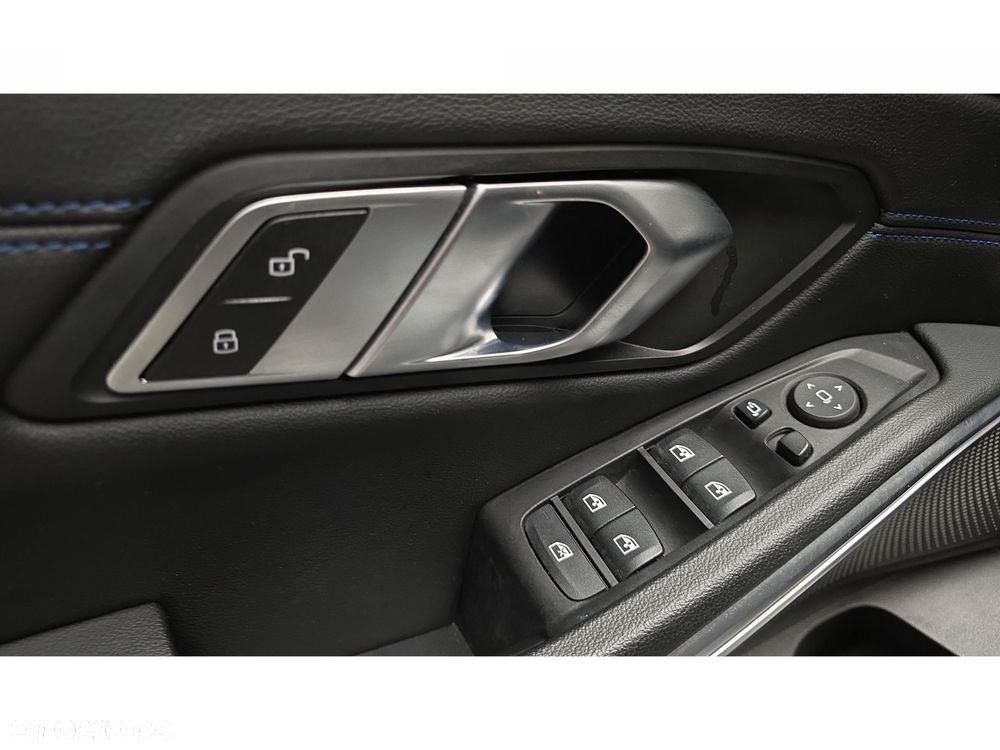 BMW Seria 3 320d xDrive mHEV M Sport - 28