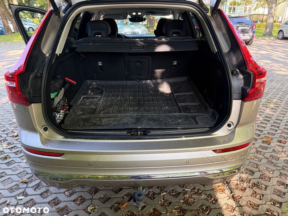 Volvo XC 60 B4 D AWD Plus Bright - 14