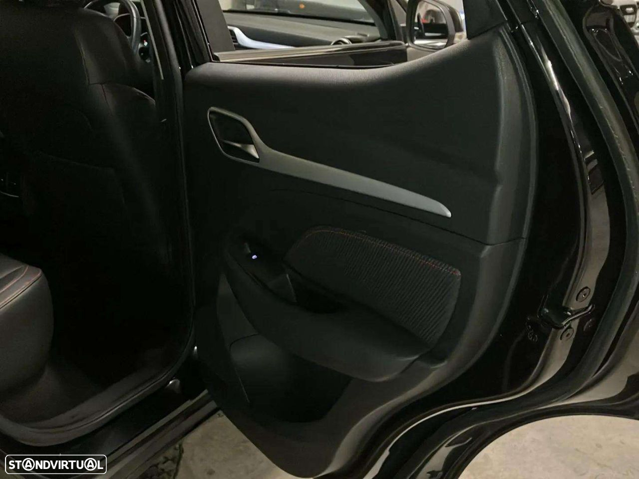 MG ZS - 20