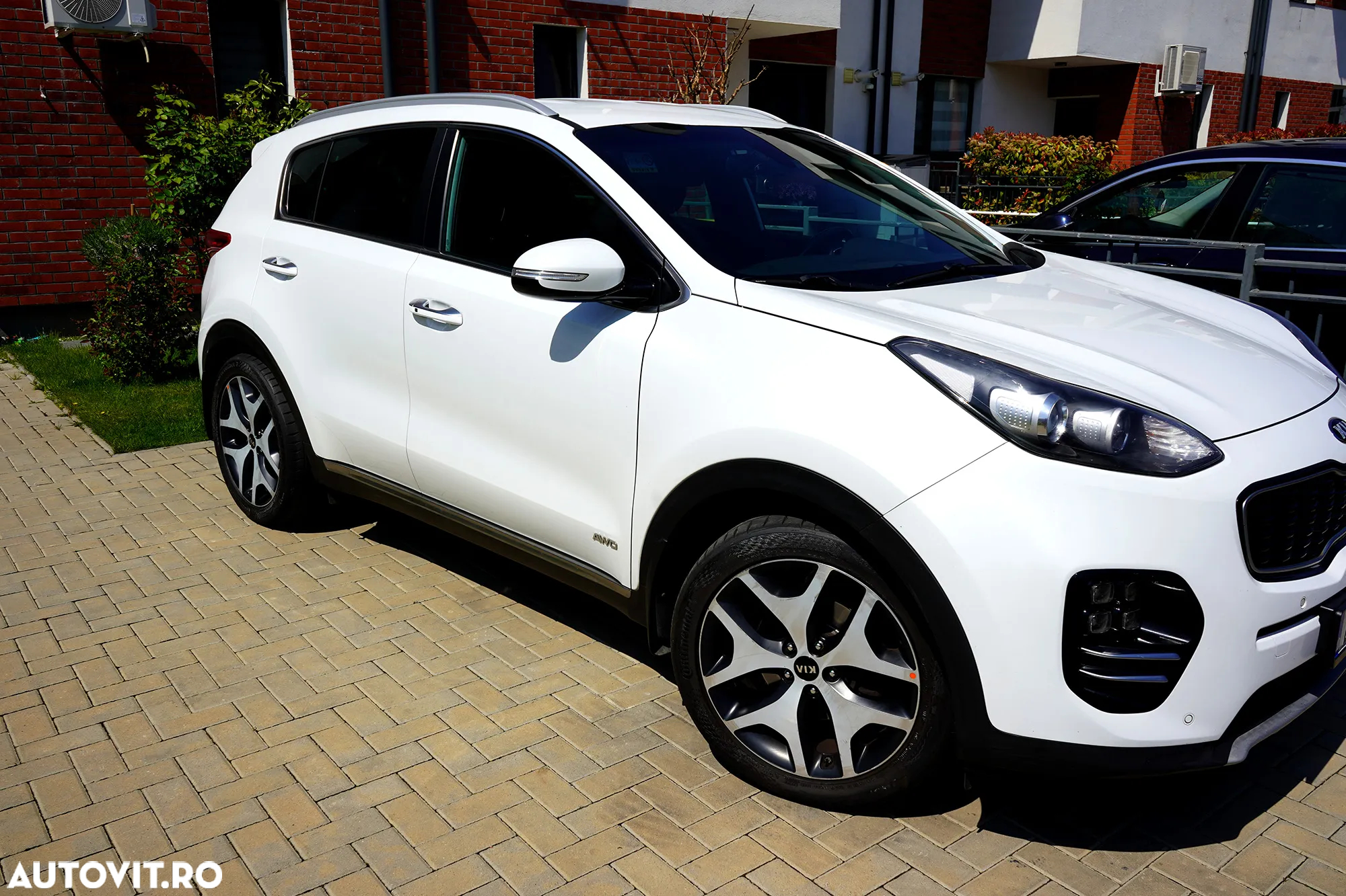 Kia Sportage 1.6 T-GDI 7DCT 4x4 GT Line - 9