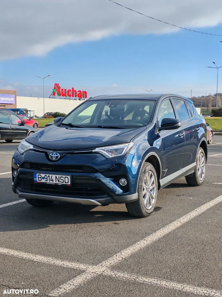 Toyota RAV4 - 3