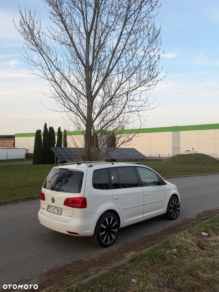 Volkswagen Touran 1.6 TDI DPF Cross DSG - 7