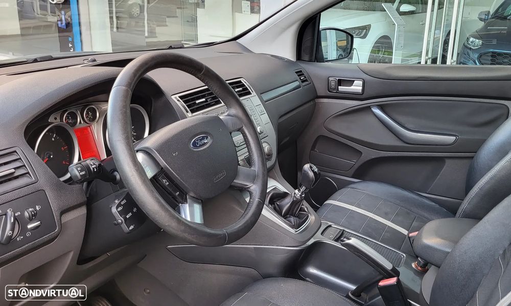 Ford Kuga 2.0 TDCi Titanium - 7