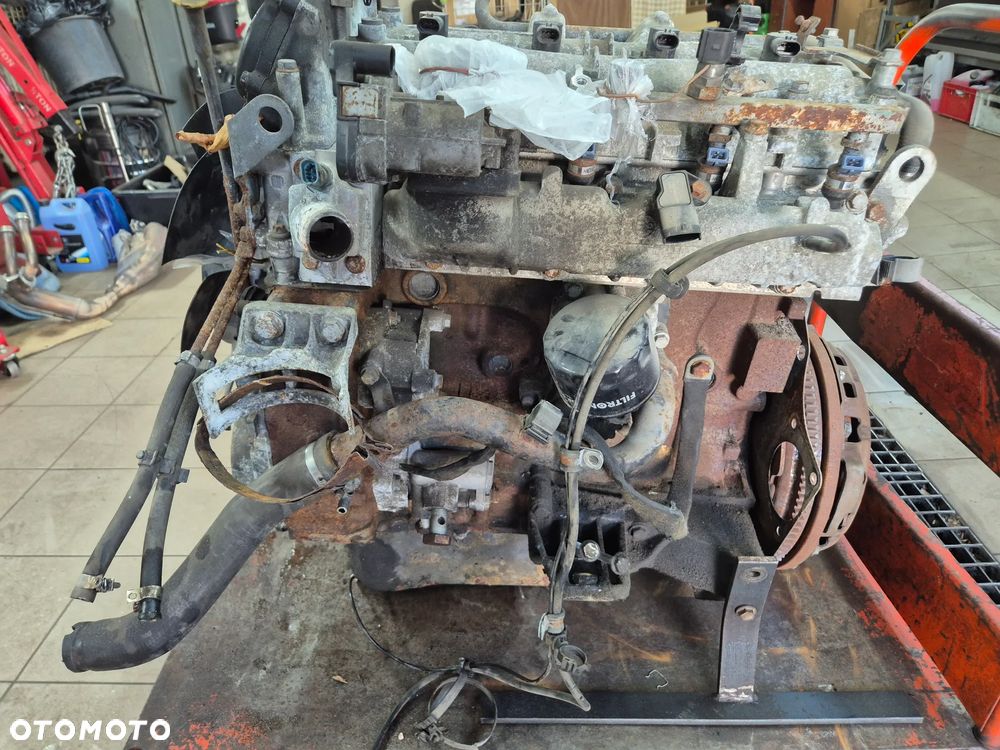 SILNIK IVECO DAILY IV 3.0 CNG  06-12r. EURO 4 - 4