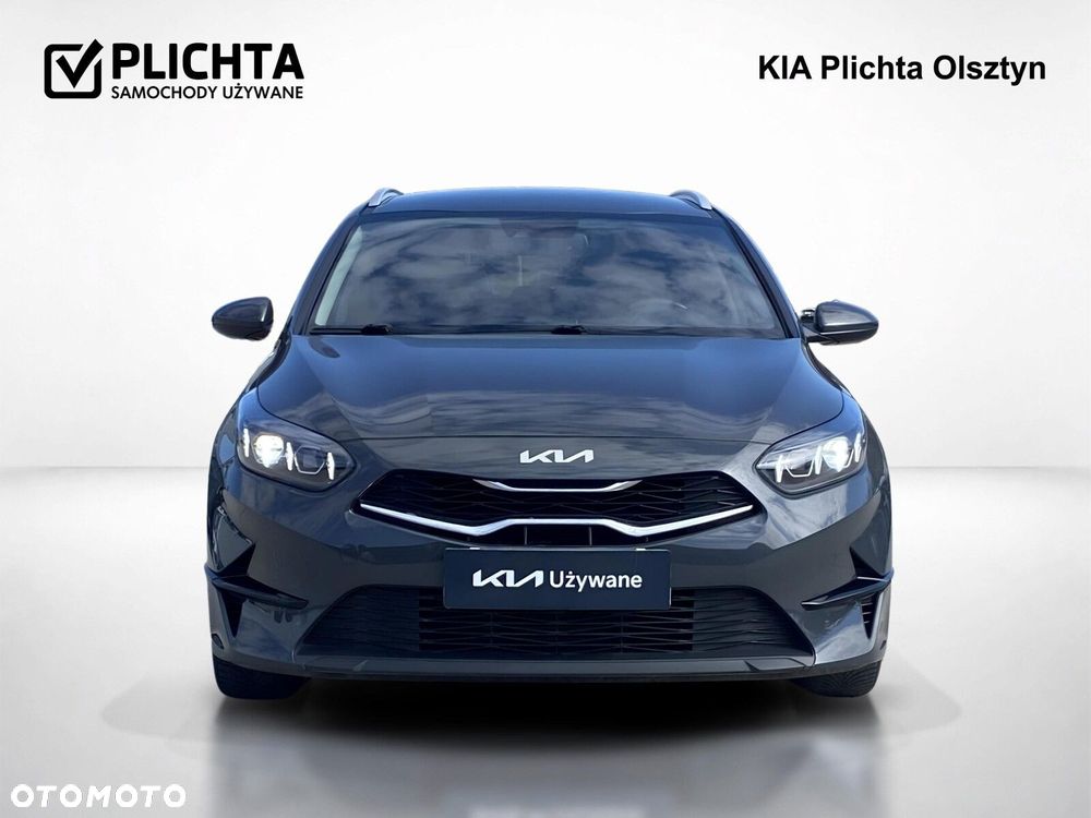 Kia Ceed - 8