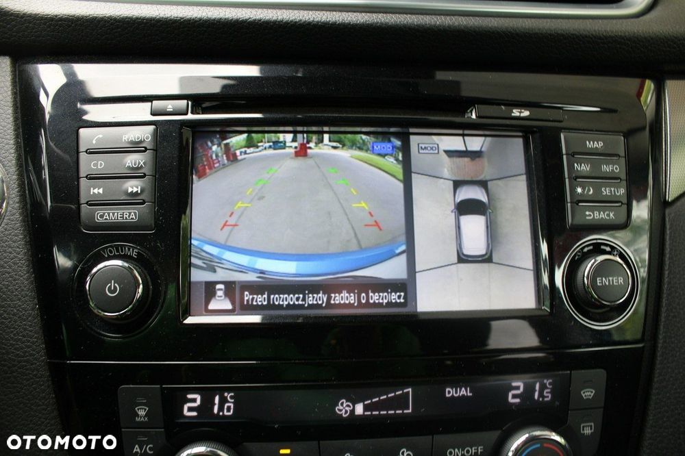 Nissan Qashqai 1.6 DIG-T N-Connecta - 16
