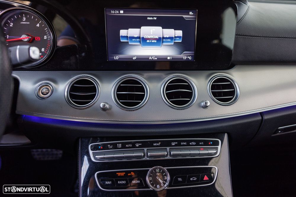 Mercedes-Benz E 220 d AMG Line - 20