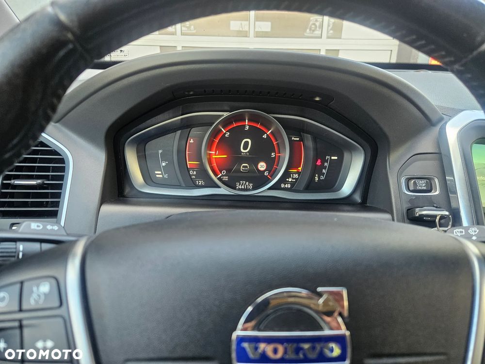 Volvo XC 60 D4 Geartronic Ocean Race - 16