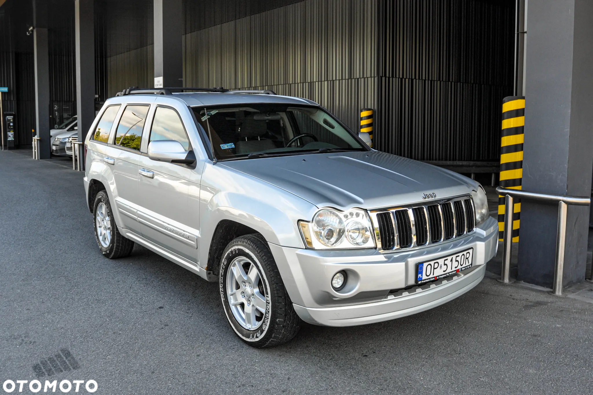 Jeep Grand Cherokee 3.7 4x2 Laredo - 6