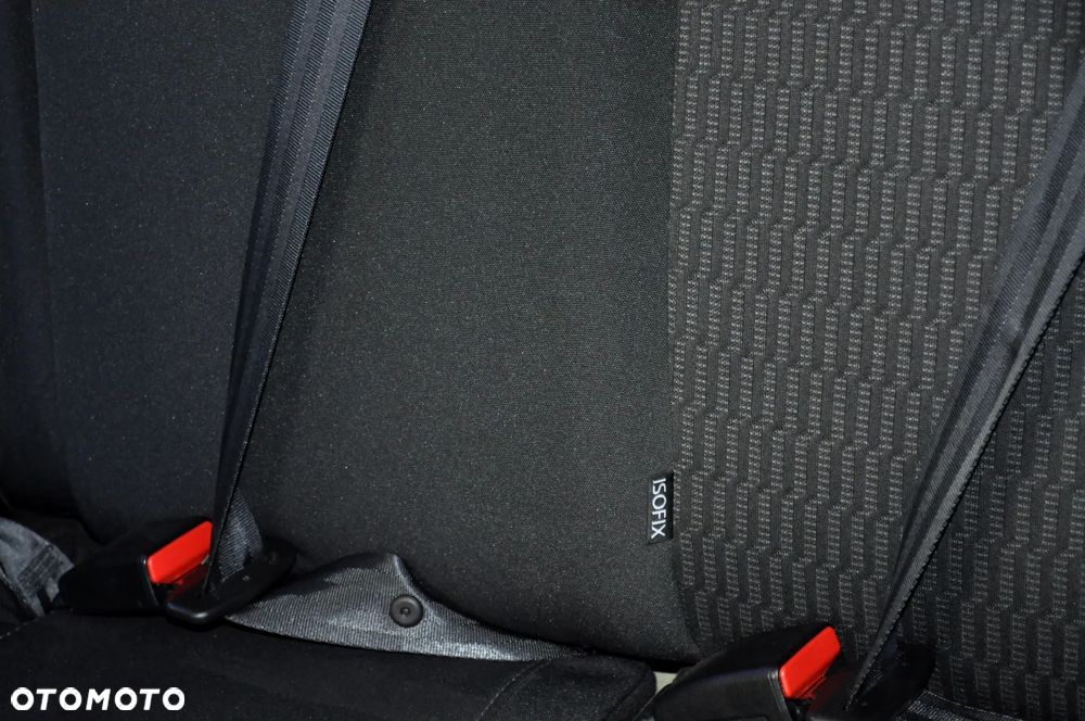 Peugeot 208 82 PureTech Style - 24
