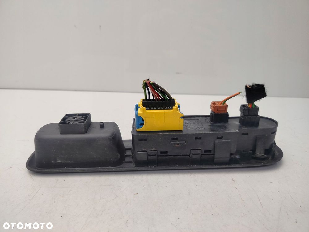 peugeot 3008  5008 i lift 13r- panel sterowania szyb - 3