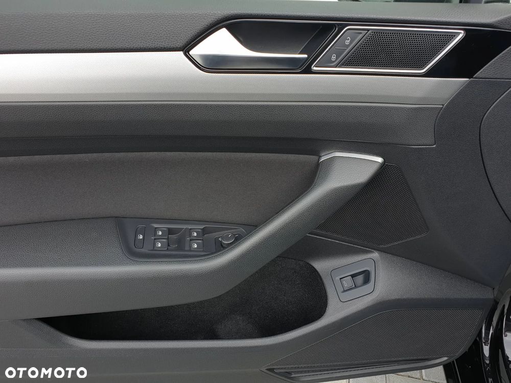 Volkswagen Passat Variant 1.8 TSI BMT Comfortline DSG - 11