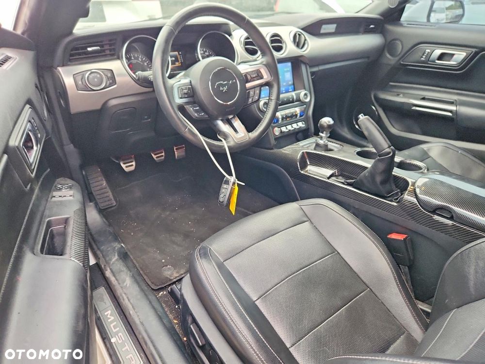 Ford Mustang 5.0 V8 GT - 7