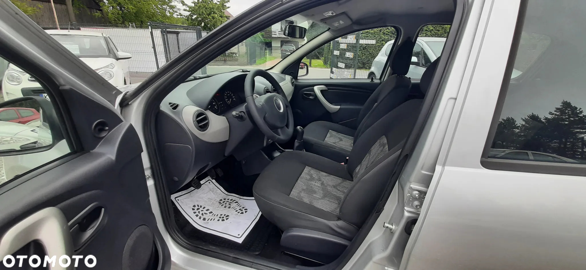 Dacia Sandero - 39