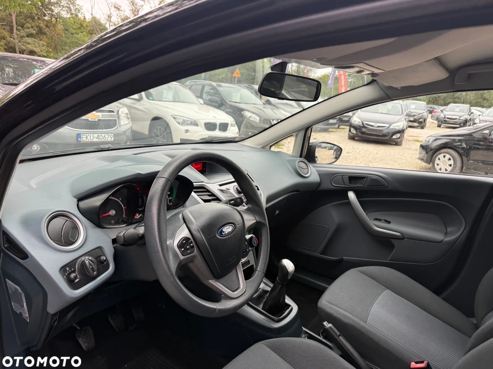 Ford Fiesta 1.25 Ambiente - 29