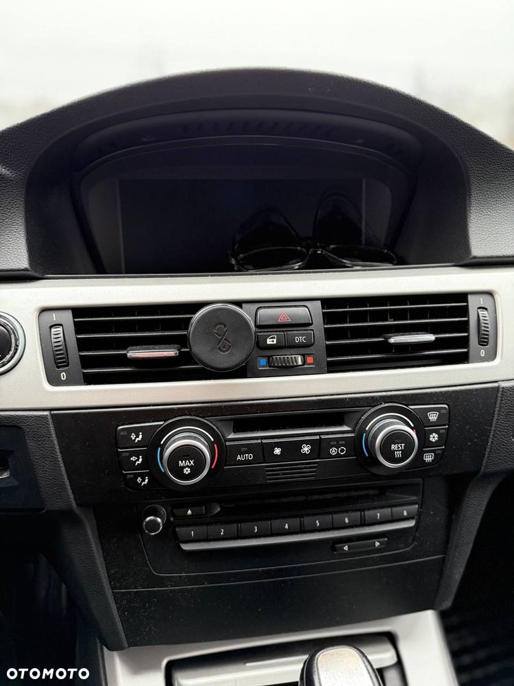 BMW Seria 3 - 29