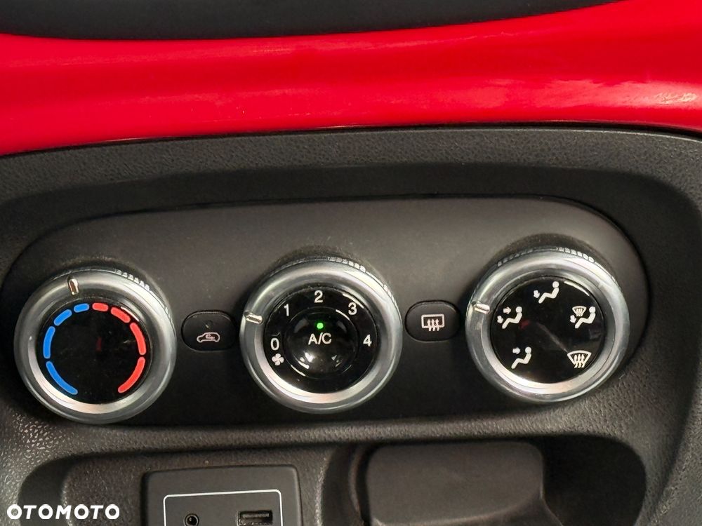 Fiat 500L 1.4 T-Jet 16V Beats Edition - 11