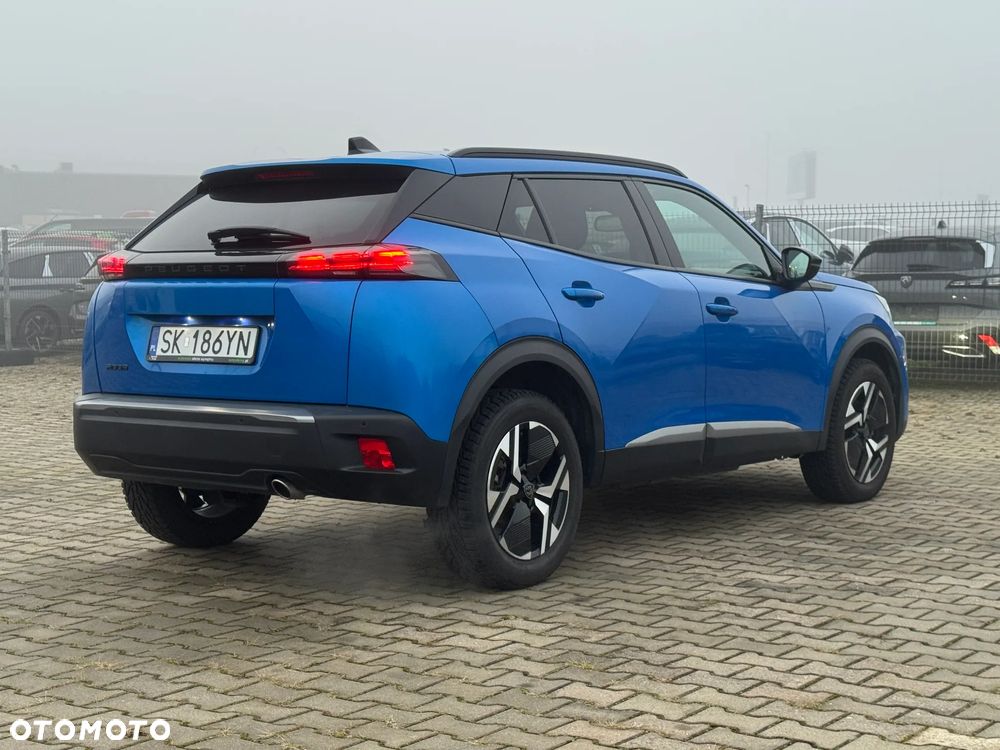 Peugeot 2008 BlueHDi 130 Allure S&S EAT8 - 6