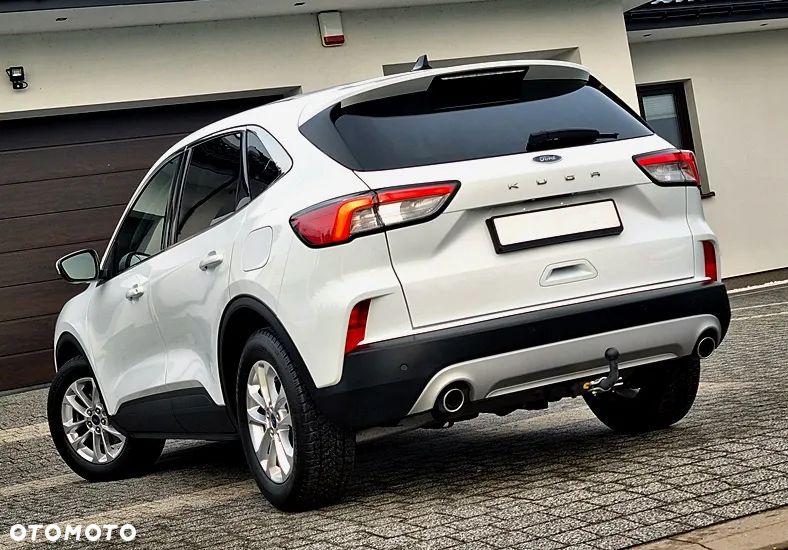 Ford Kuga 1.5 EcoBoost FWD Titanium - 3