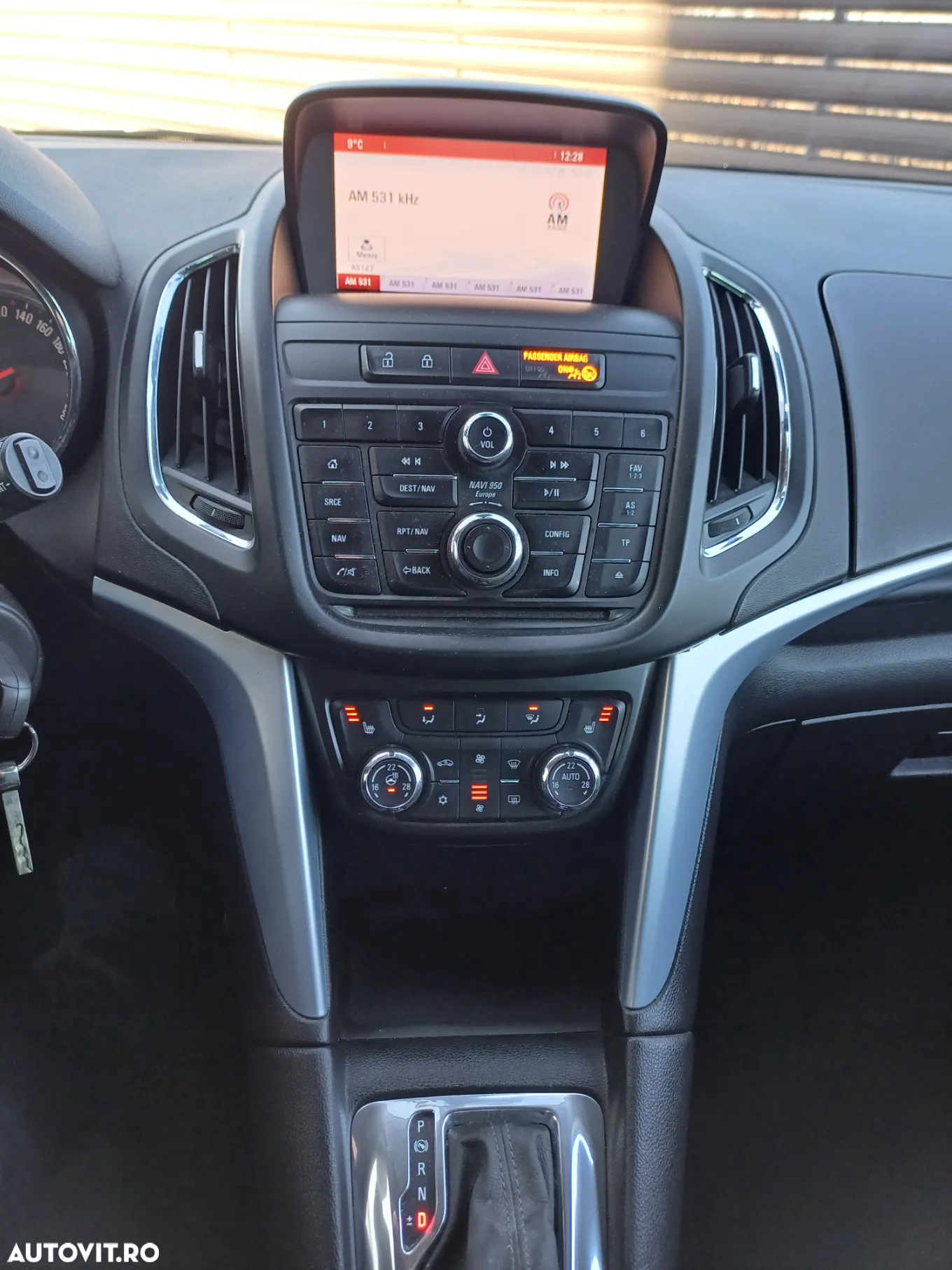 Opel Zafira 2.0 D (CDTI) Automatik Business Edition - 6