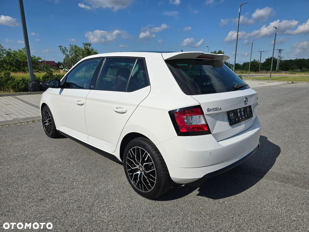 Skoda Fabia 1.0 TSI Monte Carlo - 32