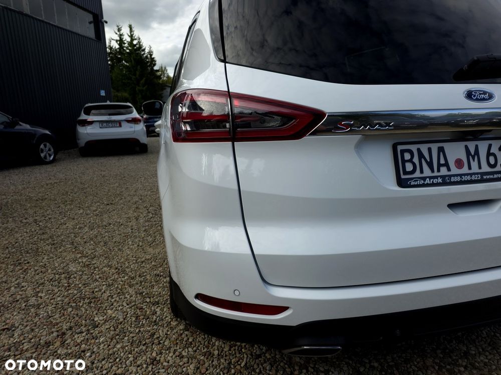 Ford S-Max 2.0 EcoBlue Titanium - 25