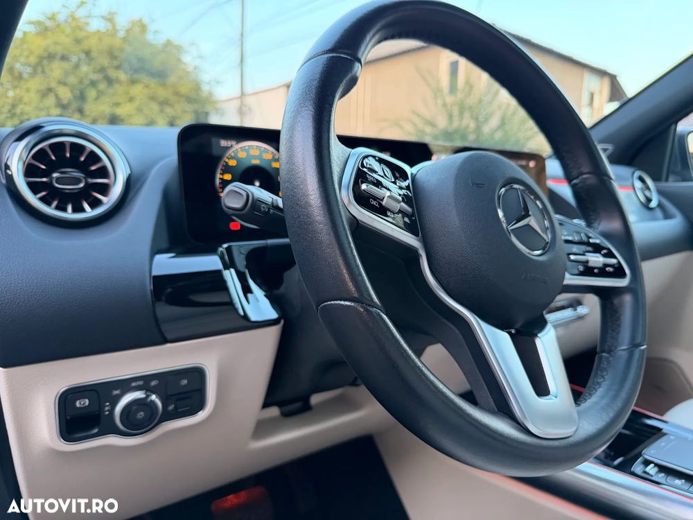 Mercedes-Benz EQA 250 - 8