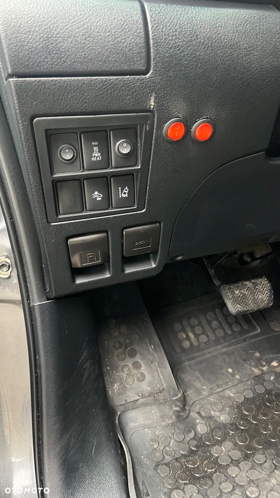 Toyota Hilux 2.4 D-4D Double Cab SR5 4x4 - 14