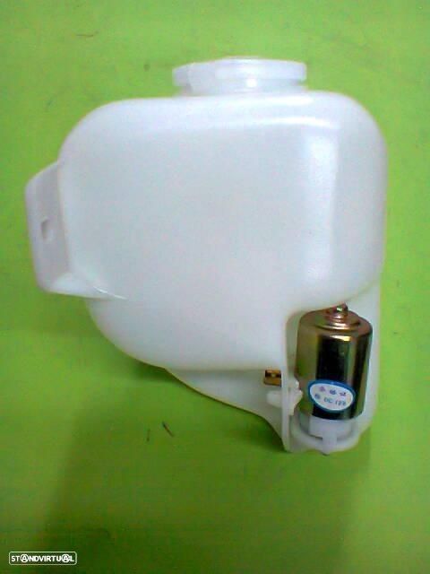 Depósito Água com bomba Opel Campo Bedford Brava Tfr Tfs ( NOVO ) - 2