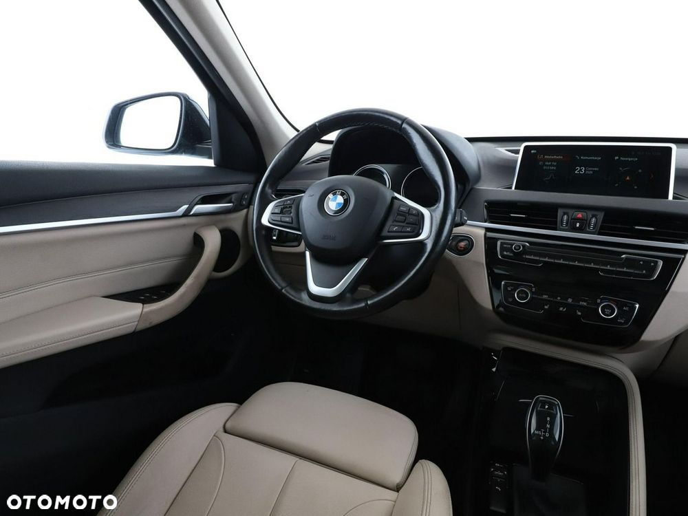 BMW X1 sDrive20d xLine - 17