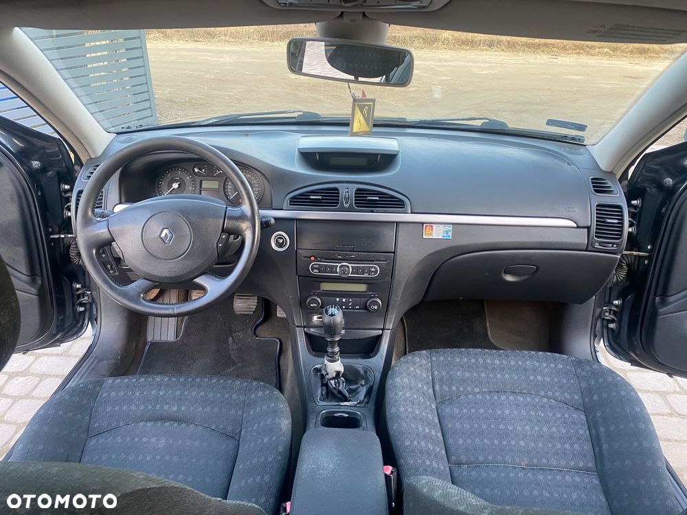 Renault Laguna 1.9 dCi Initiale - 13