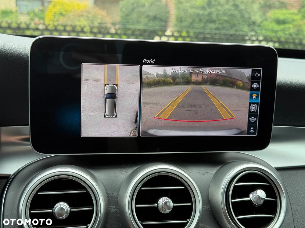Mercedes-Benz Klasa C 220 d 9G-TRONIC AMG Line - 36
