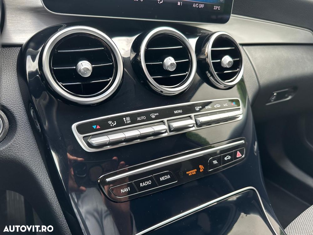 Mercedes-Benz C 200 d T 9G-TRONIC - 24