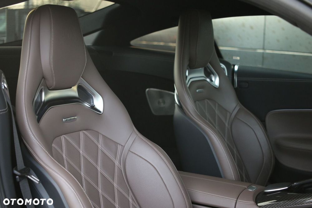 Mercedes-Benz AMG GT - 23