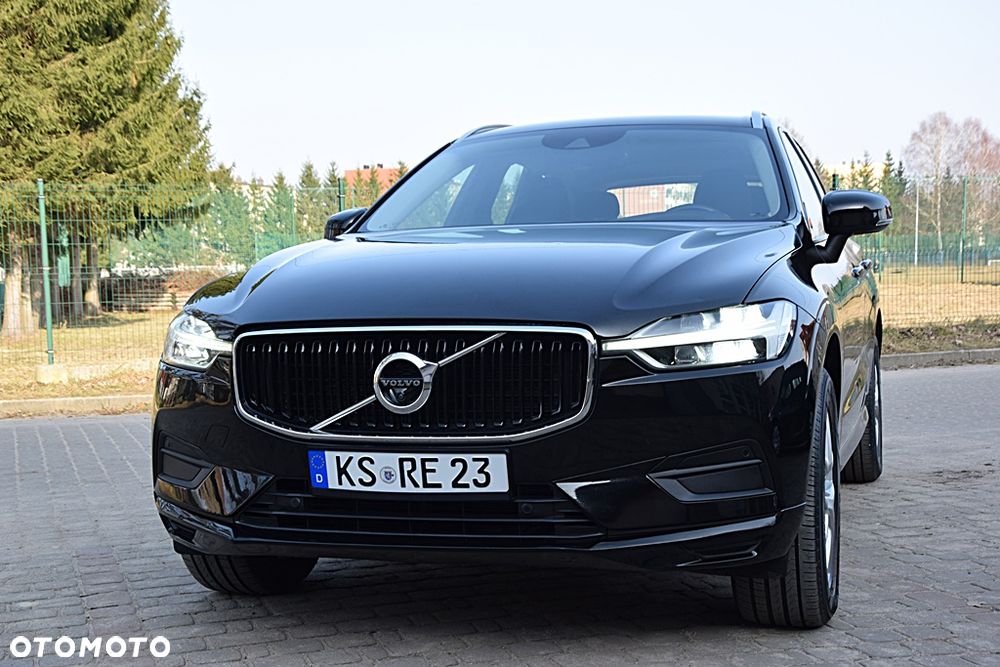 Volvo XC 60 B4 D AWD Geartronic Momentum - 1