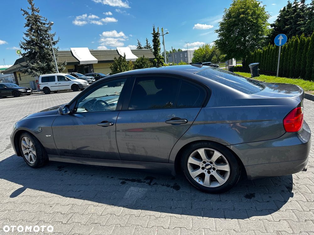 BMW Seria 3 320i - 15