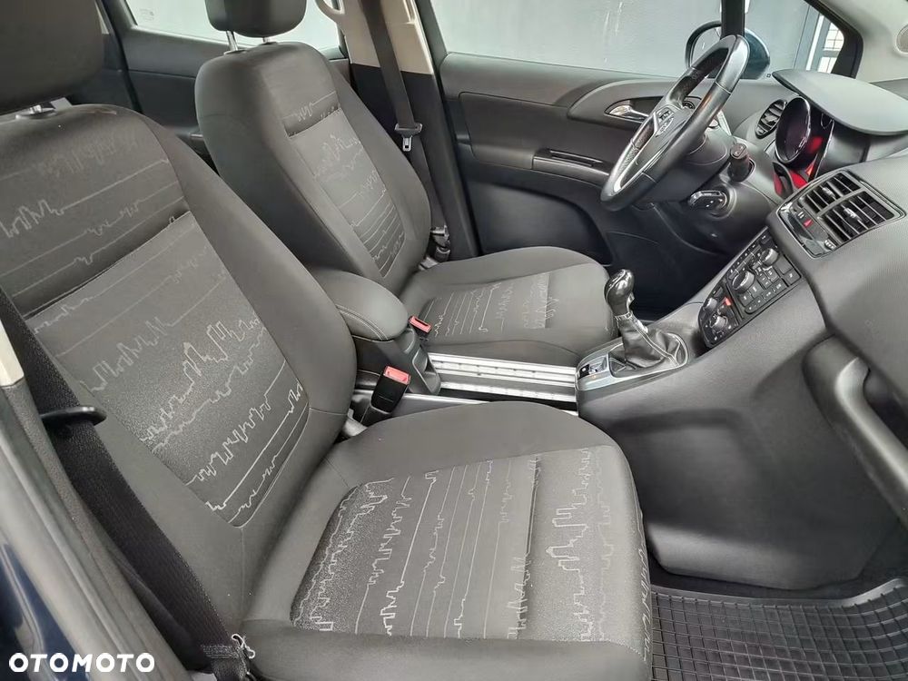 Opel Meriva - 10