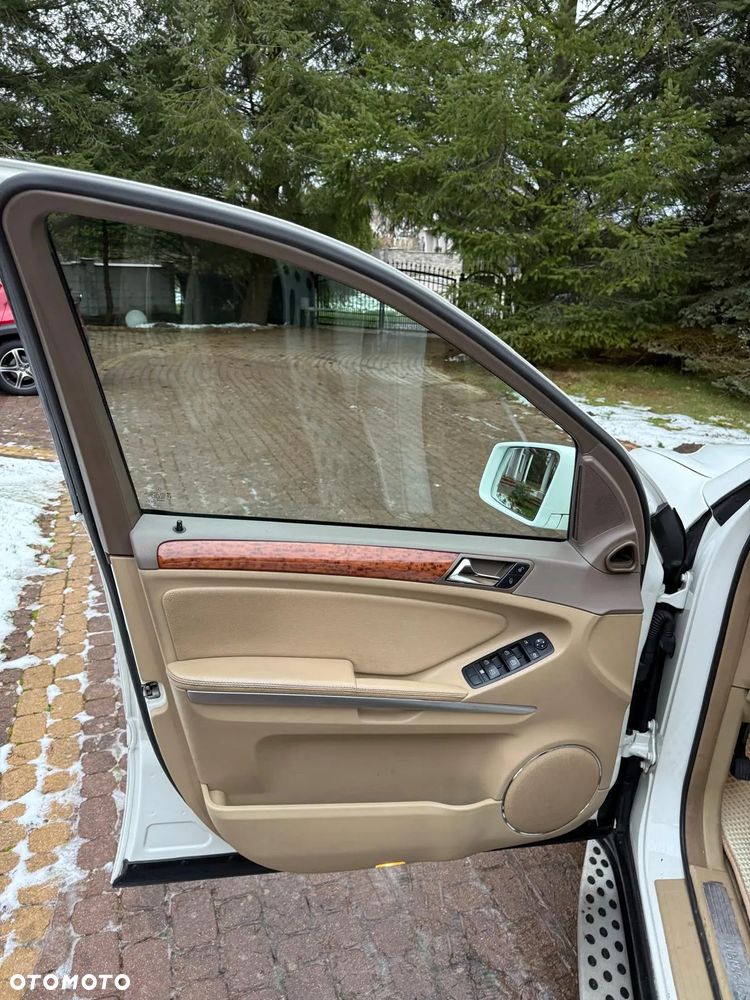 Mercedes-Benz GL 320 CDI 4Matic 7G-TRONIC - 11