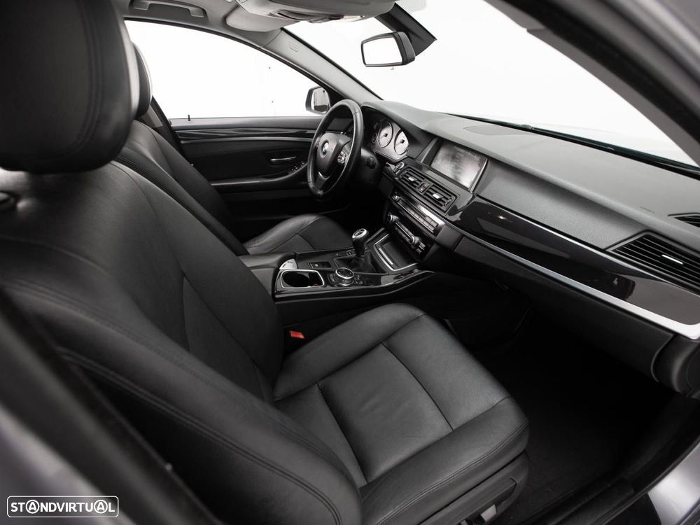 BMW 520 - 12