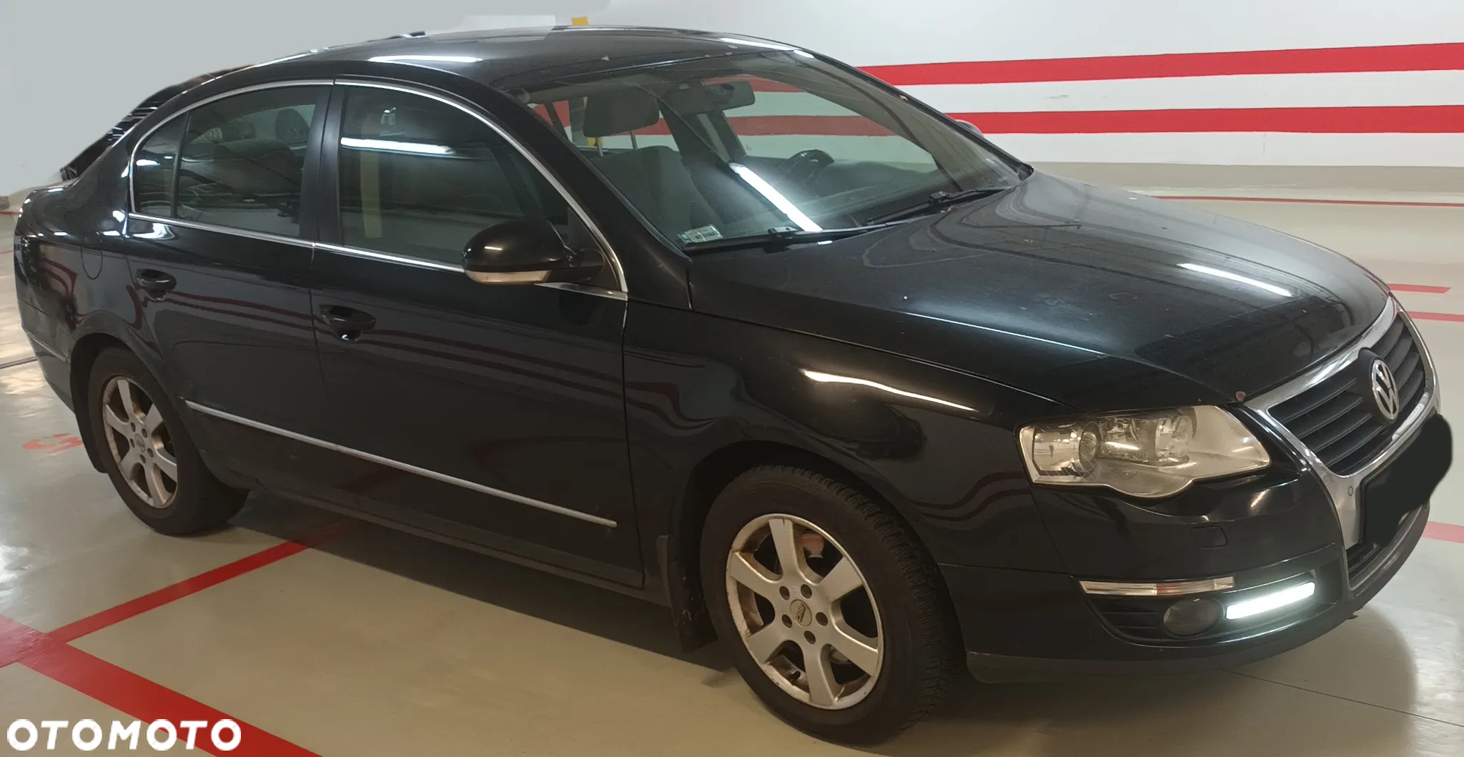 Volkswagen Passat 2.0 TDI DPF Trendline - 3