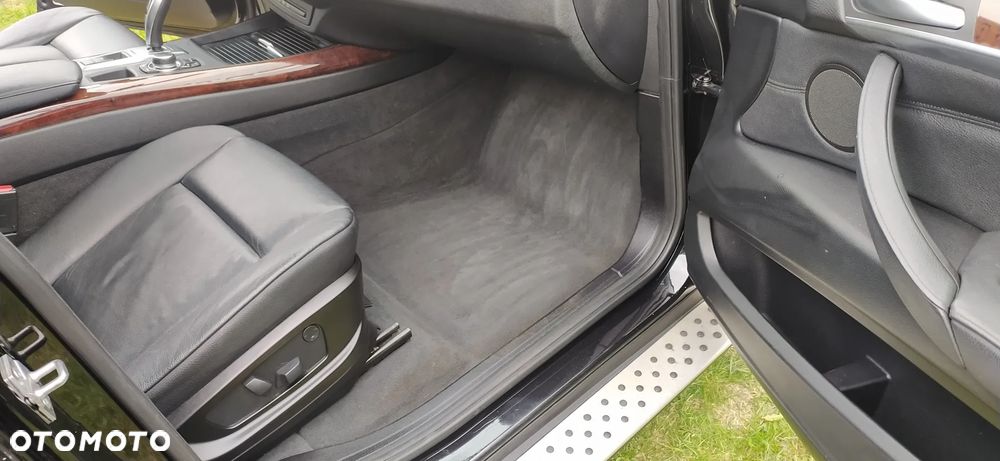 BMW X5 xDrive35i - 19